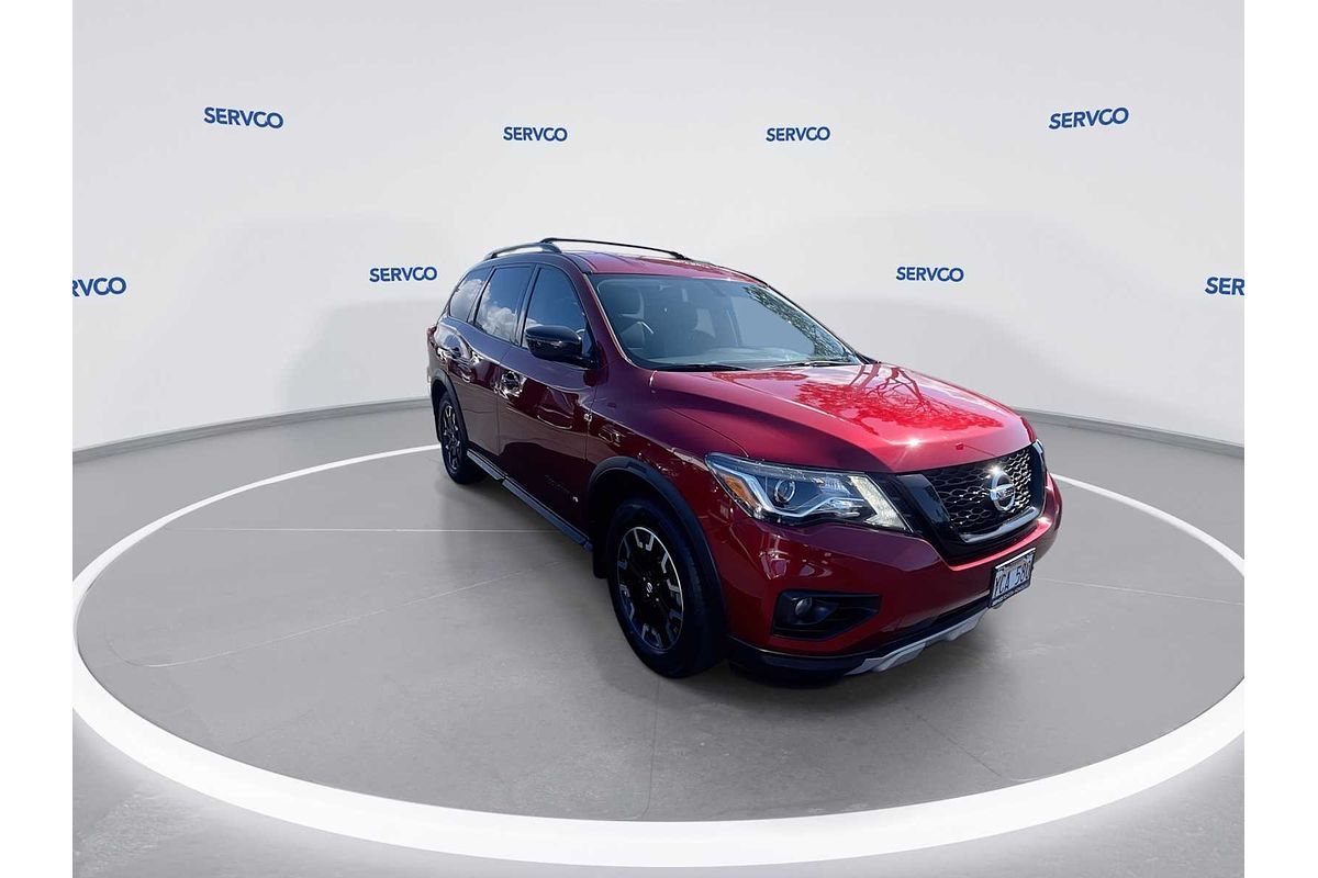 2020 Nissan Pathfinder SV