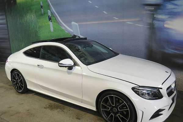 2019 Mercedes-Benz C300