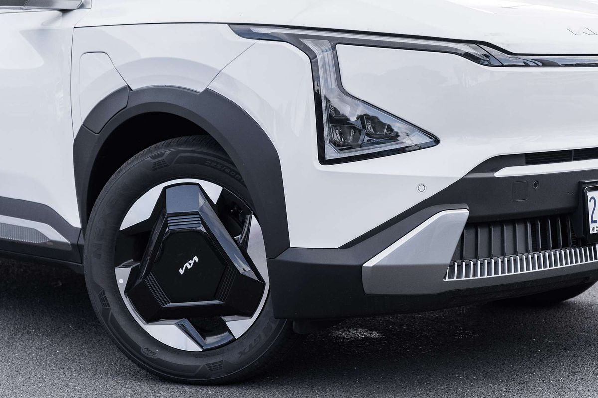 2025 Kia EV5 Air Standard Range OVc