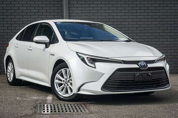 2023 Toyota Corolla SX Hybrid ZWE219R