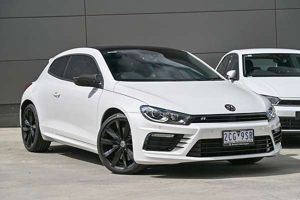 2016 Volkswagen Scirocco R Wolfsburg Edition 1S