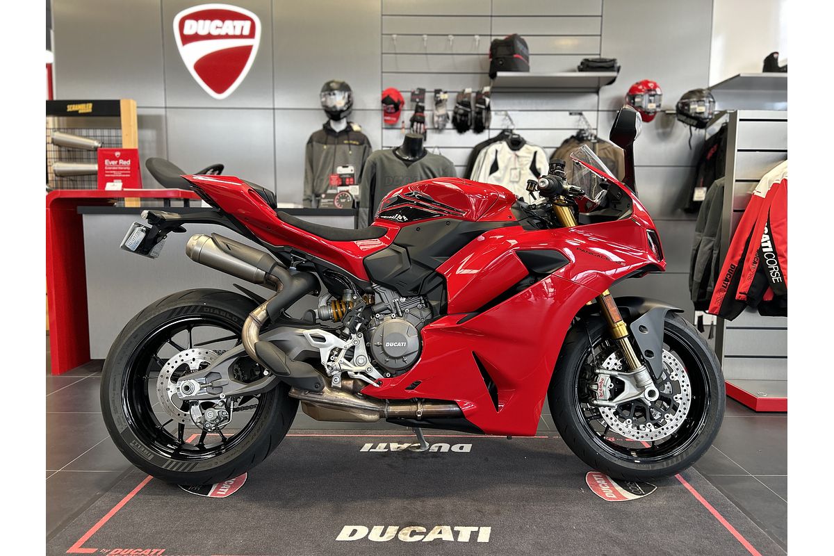 2025 Ducati PANIGALE V2S