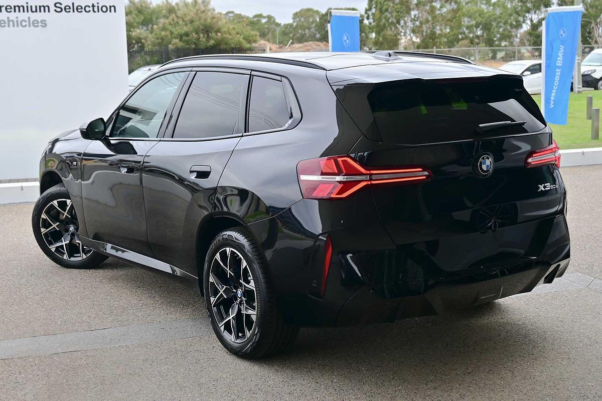 2025 BMW X3 30e xDrive G45