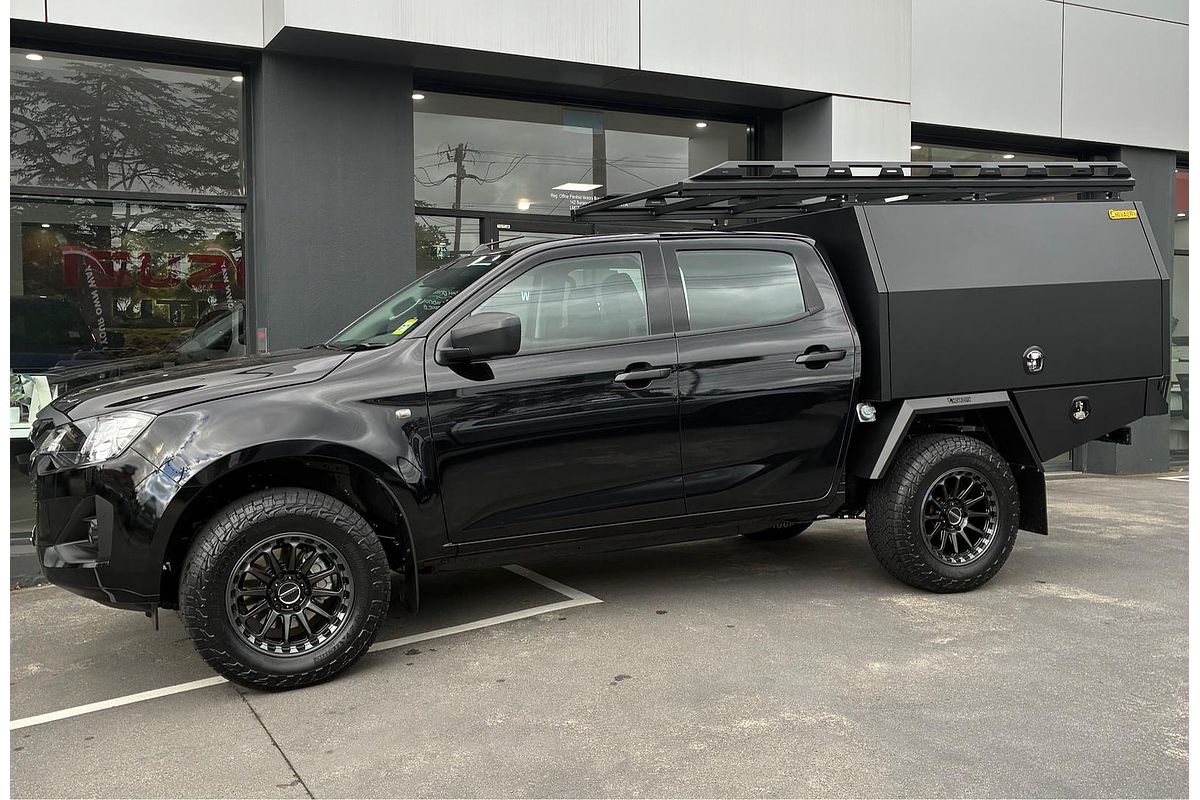 2025 Isuzu D-MAX SX 4X4