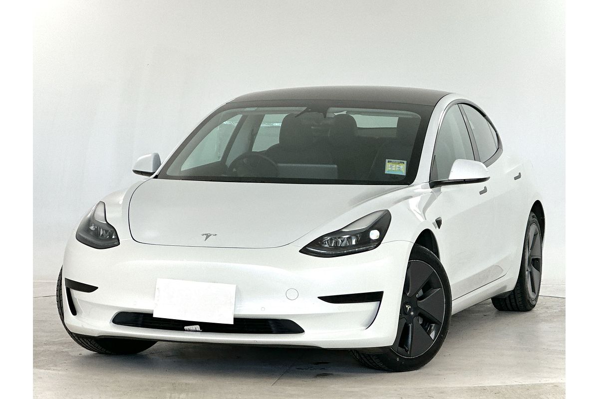 2022 Tesla Model 3 Rear-Wheel Drive