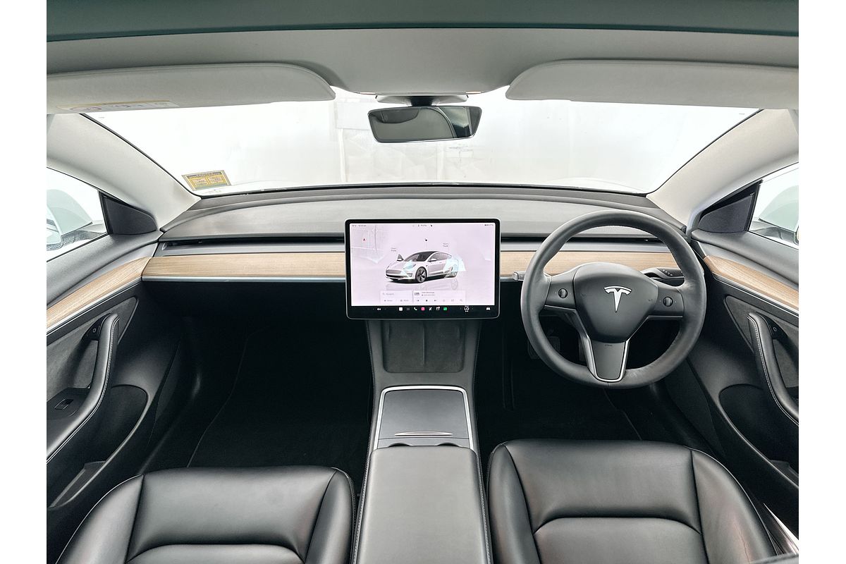 2022 Tesla Model 3 Rear-Wheel Drive