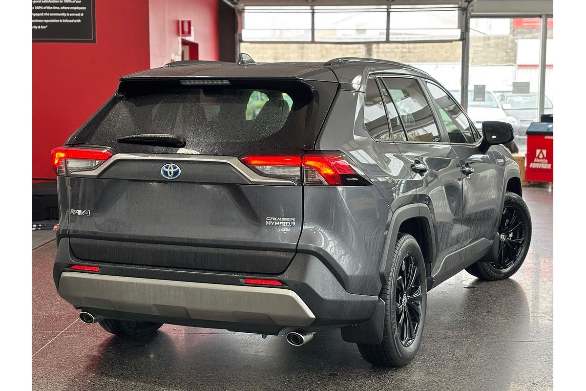 2024 Toyota RAV4 Cruiser AXAH54R