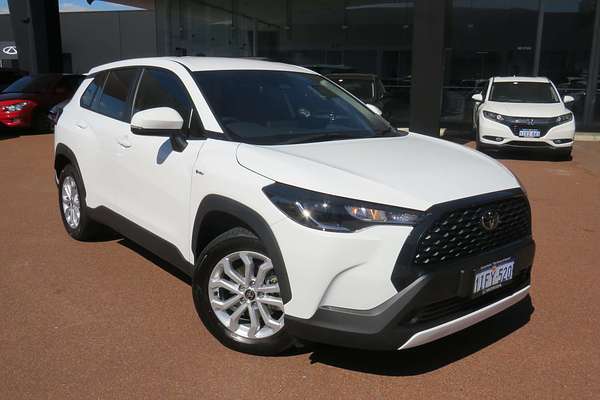 2024 Toyota Corolla Cross GX MXGH10R