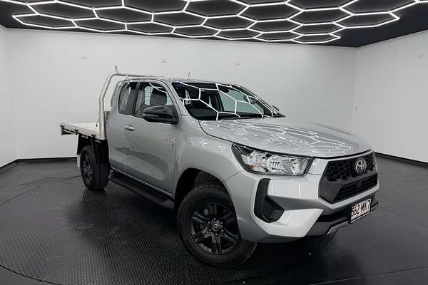 2024 Toyota Hilux SR GUN126R 4X4