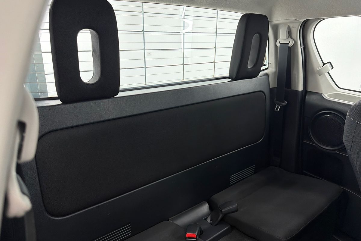 2024 Toyota Hilux SR GUN126R 4X4