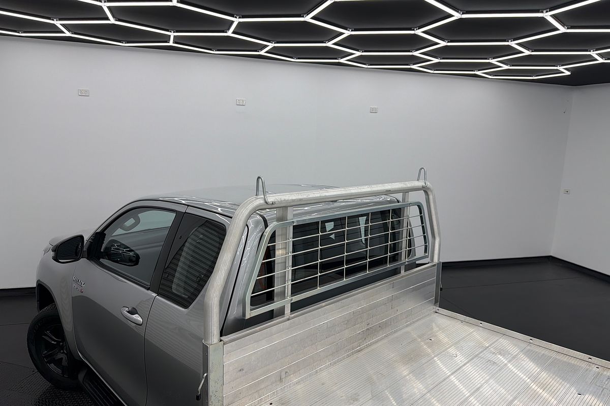 2024 Toyota Hilux SR GUN126R 4X4