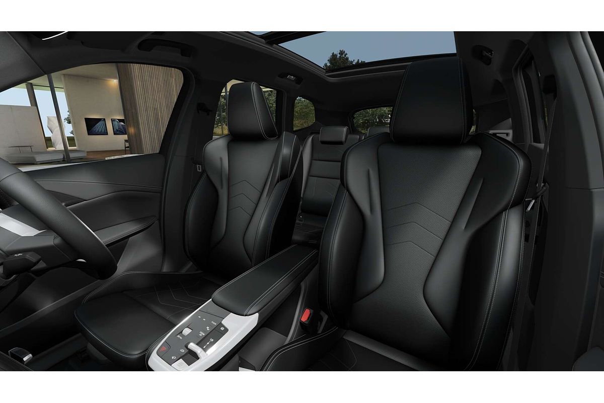 2025 BMW X1 xDrive20i U11