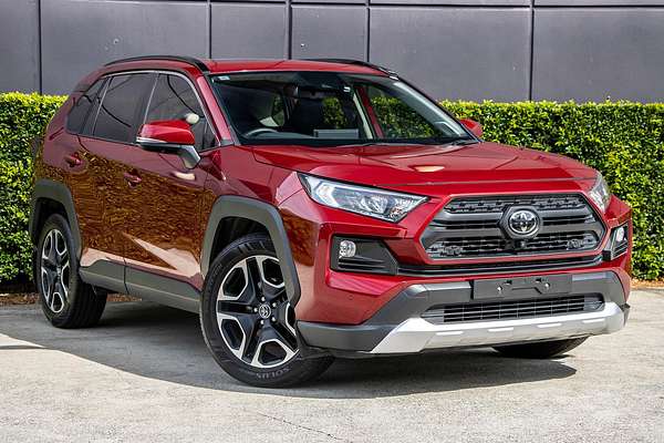 2019 Toyota RAV4 Edge AXAA54R