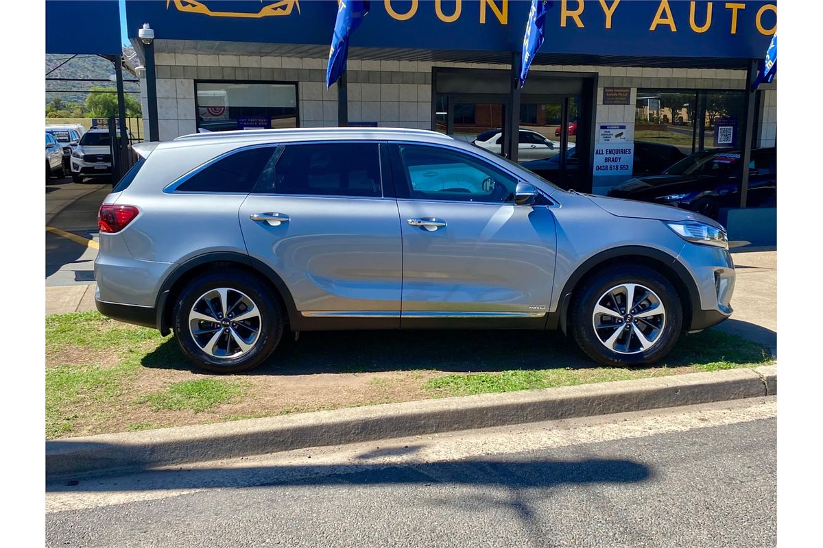 2019 Kia Sorento SLi UM