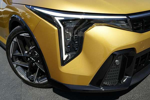 2025 Kia K4 GT-Line CL4m