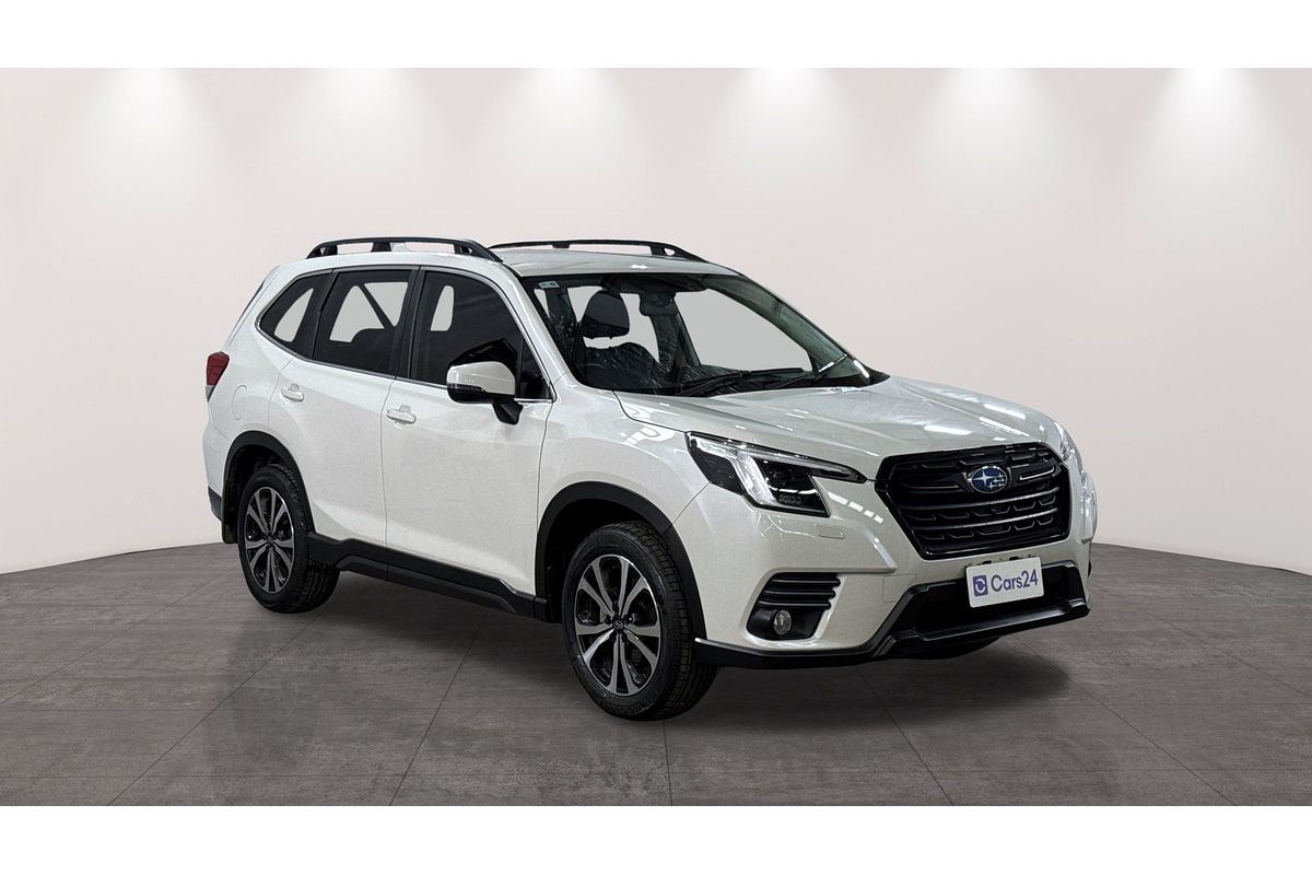 2022 Subaru Forester 2.5i Premium S5