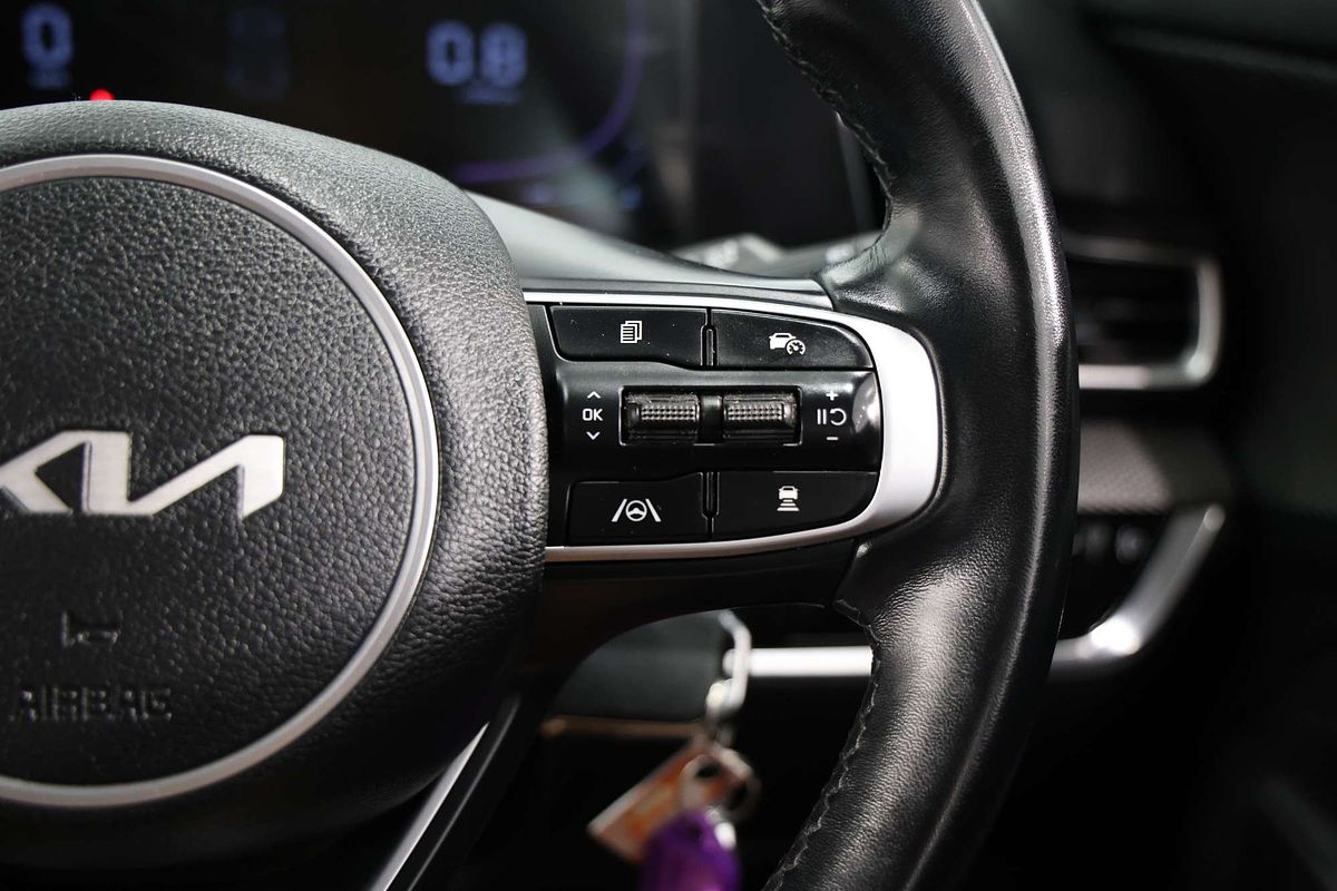 2024 Kia Sportage S NQ5