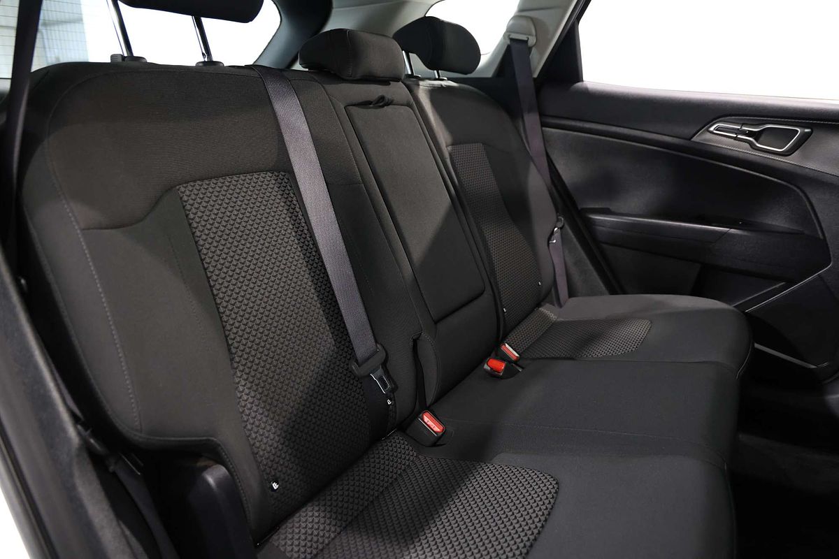 2024 Kia Sportage S NQ5