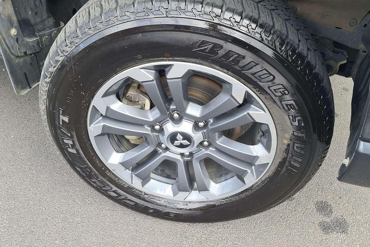 2022 Mitsubishi Triton GLS MR 4X4