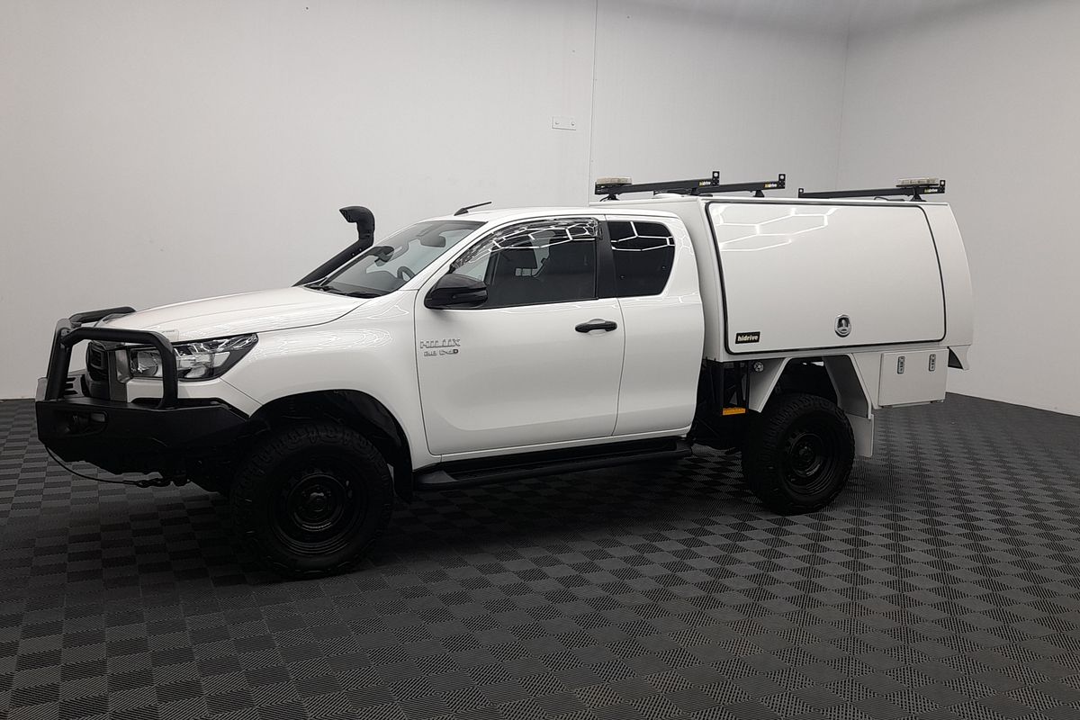2020 Toyota Hilux SR GUN126R 4X4