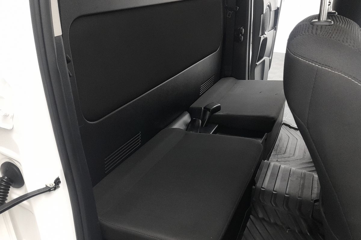 2020 Toyota Hilux SR GUN126R 4X4