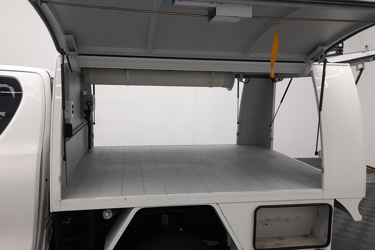 2020 Toyota Hilux SR GUN126R 4X4