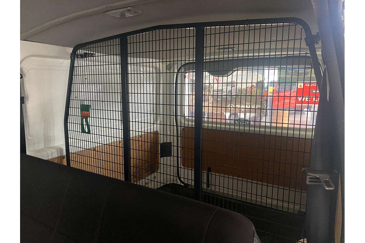 HIACE KDH201R MY16 LWB 3.0L DT4 DIESEL TURBO F/INJ 4 SP AUTOMATIC 4D VAN 