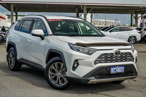 2024 Toyota RAV4 GXL MXAA52R