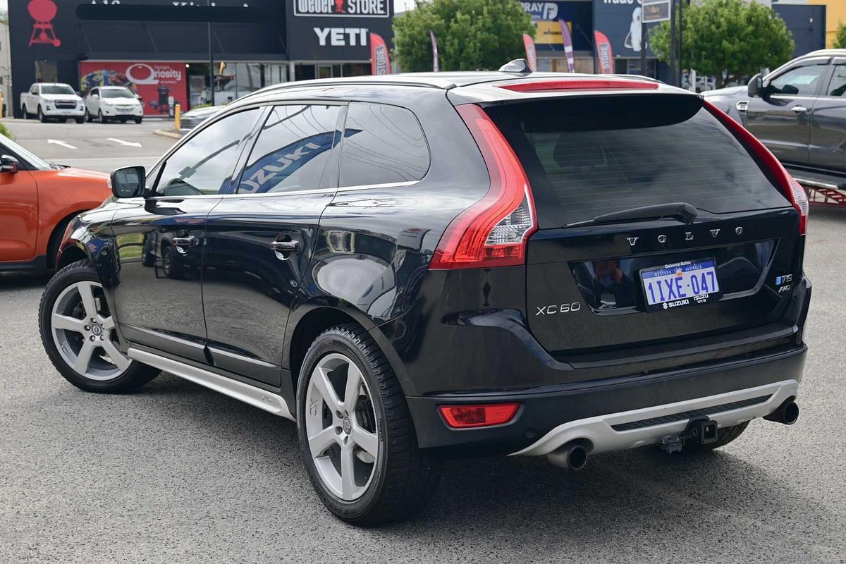 2011 Volvo XC60 T6 R-Design