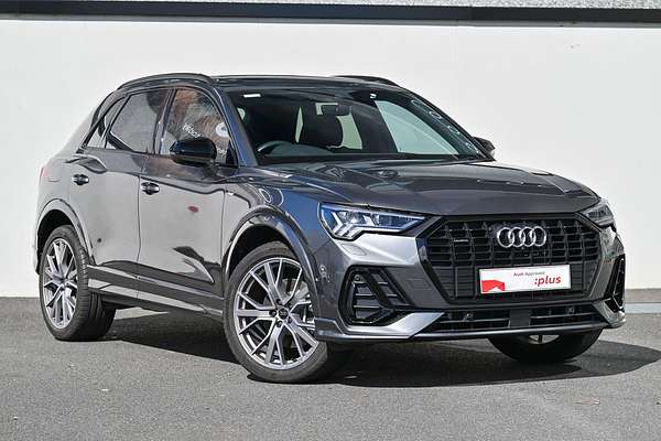 2024 Audi Q3 40 TFSI S line F3