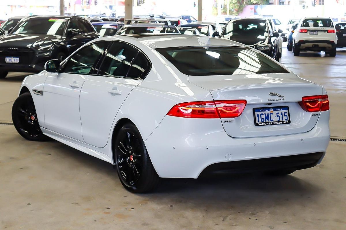 2018 Jaguar XE 20t R-Sport X760