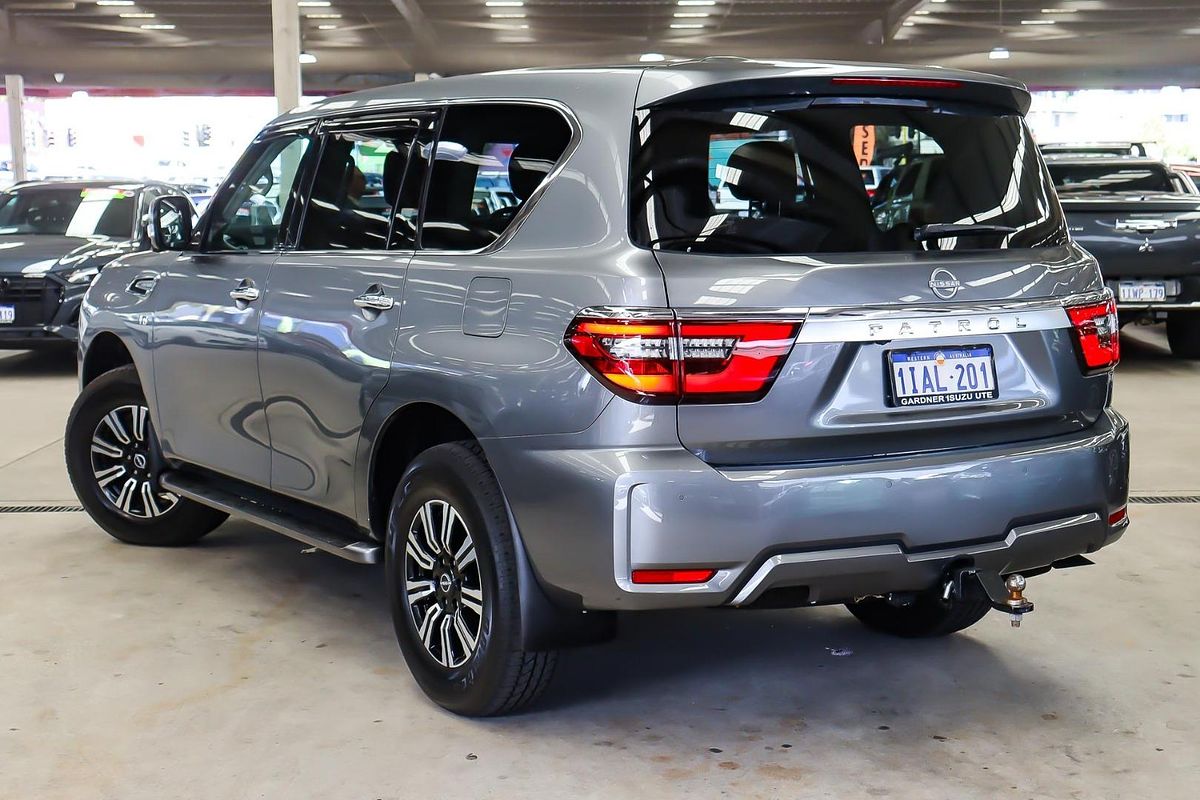 2023 Nissan Patrol Ti Y62