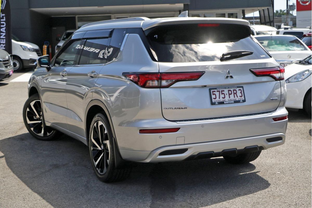 2023 Mitsubishi Outlander Exceed ZM