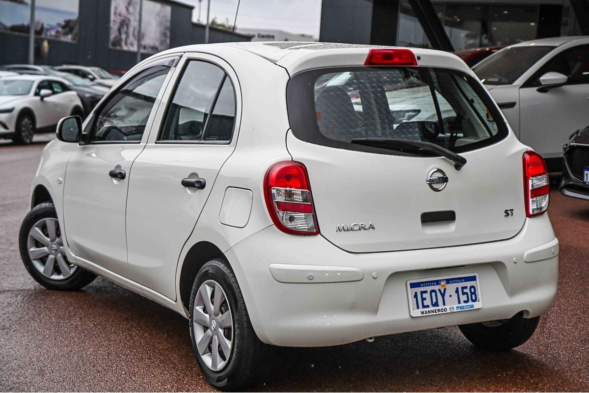 2015 Nissan Micra ST K13