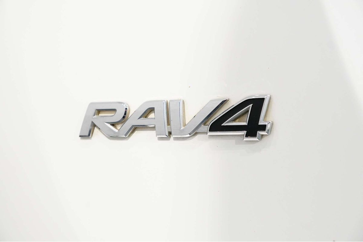2018 Toyota RAV4 GX ALA49R