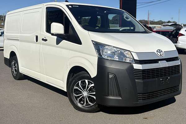 2020 Toyota Hiace GDH300R LWB