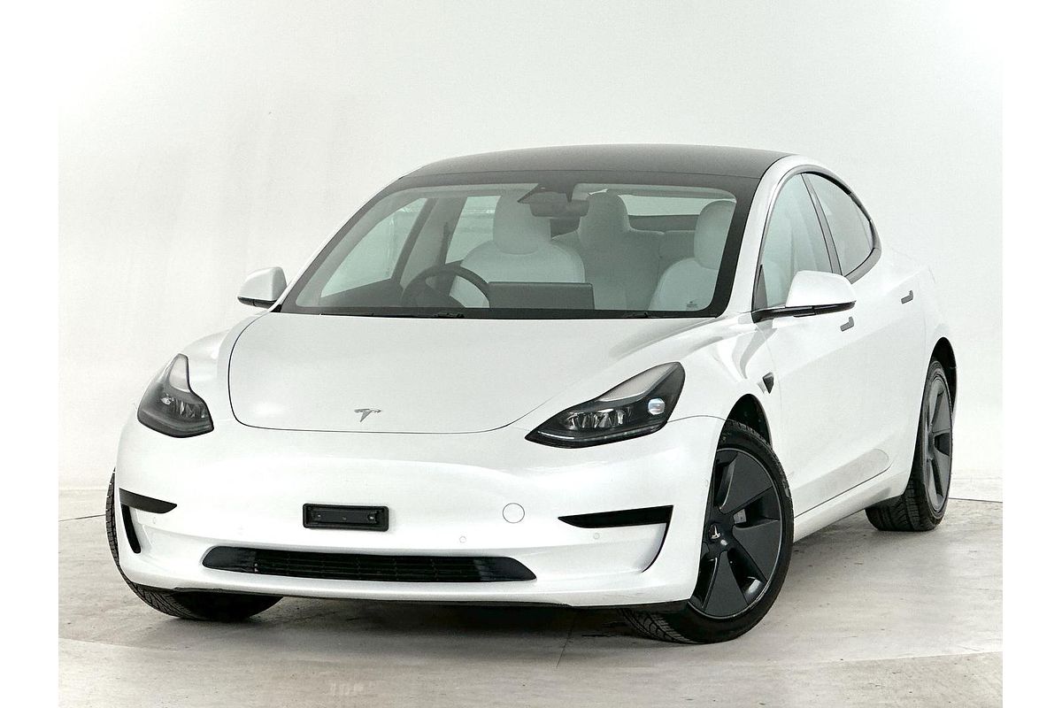 2022 Tesla Model 3 Rear-Wheel Drive