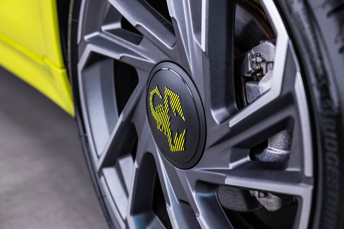 2023 Abarth 500e Turismo