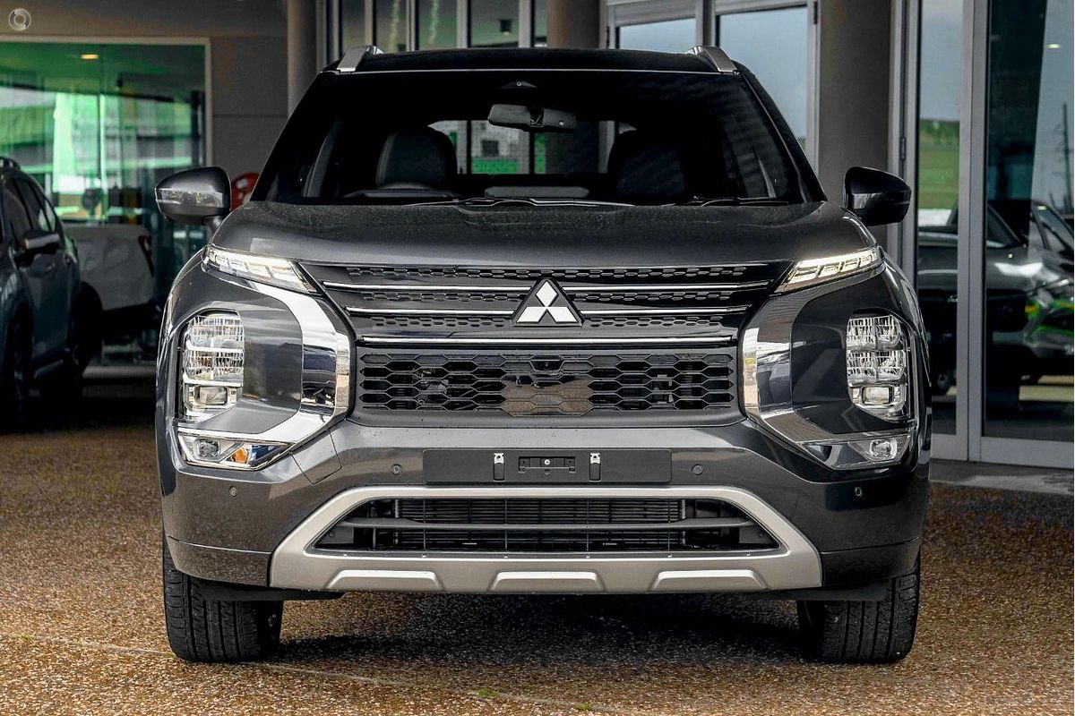 2024 Mitsubishi Outlander PHEV Exceed Tourer ZM
