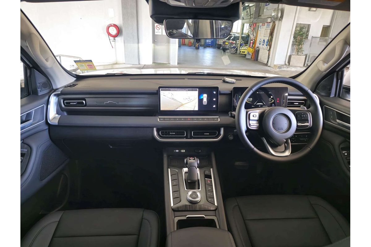 2.4T Cannon Dual Cab Chassic Luxury 4x4