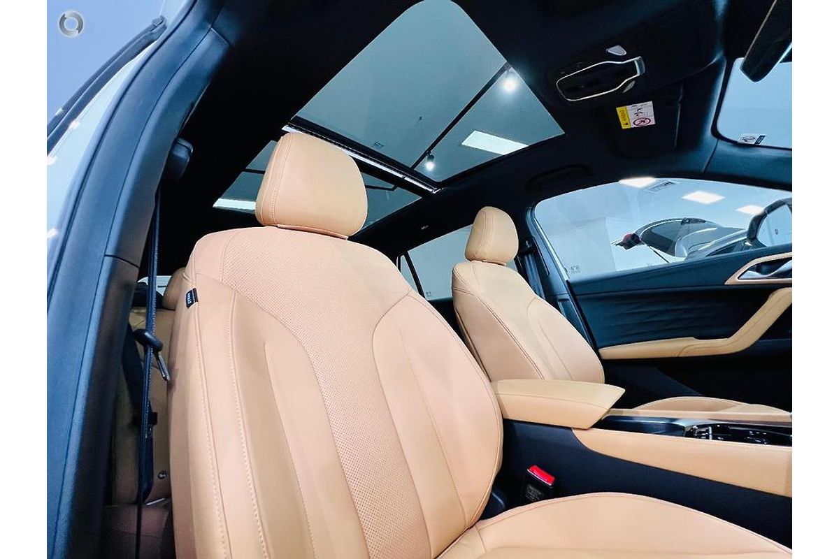 2025 MG HS Hybrid+ Essence AS33H