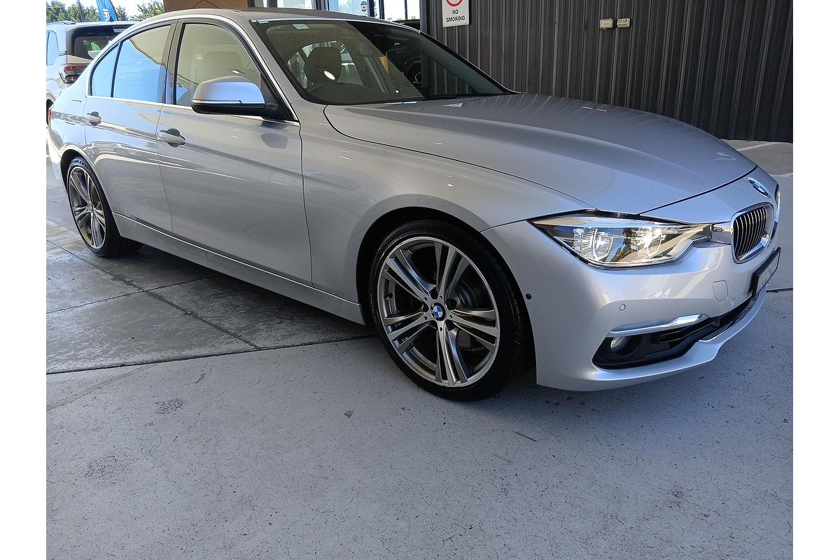 2015 BMW 3 Series 330i Luxury Line F30 LCI