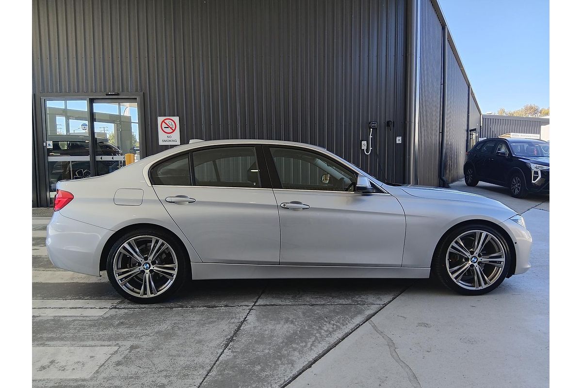 2015 BMW 3 Series 330i Luxury Line F30 LCI