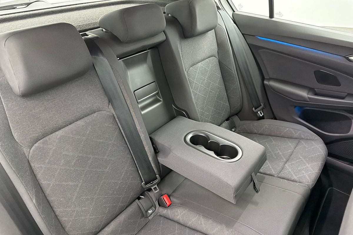 2023 Volkswagen Golf 110TSI Life 8