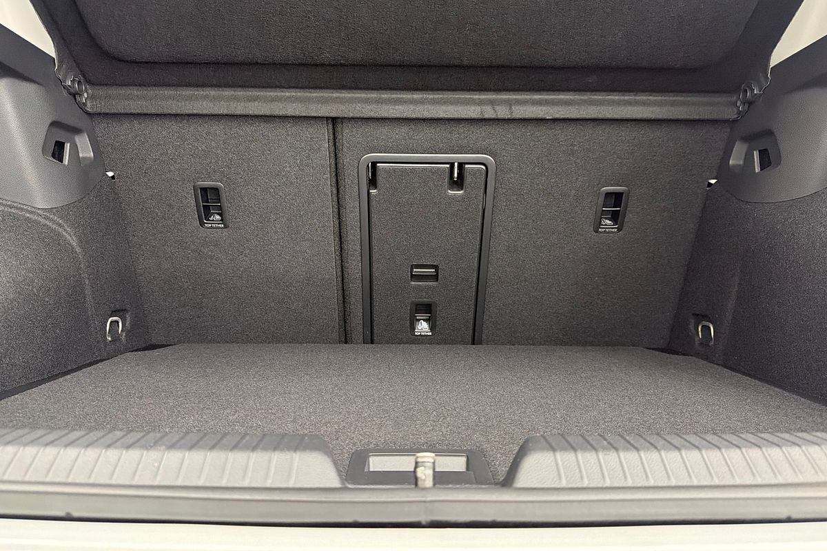 2023 Volkswagen Golf 110TSI Life 8