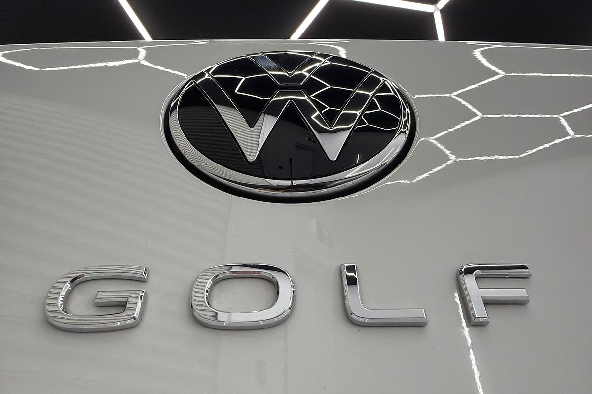 2023 Volkswagen Golf 110TSI Life 8