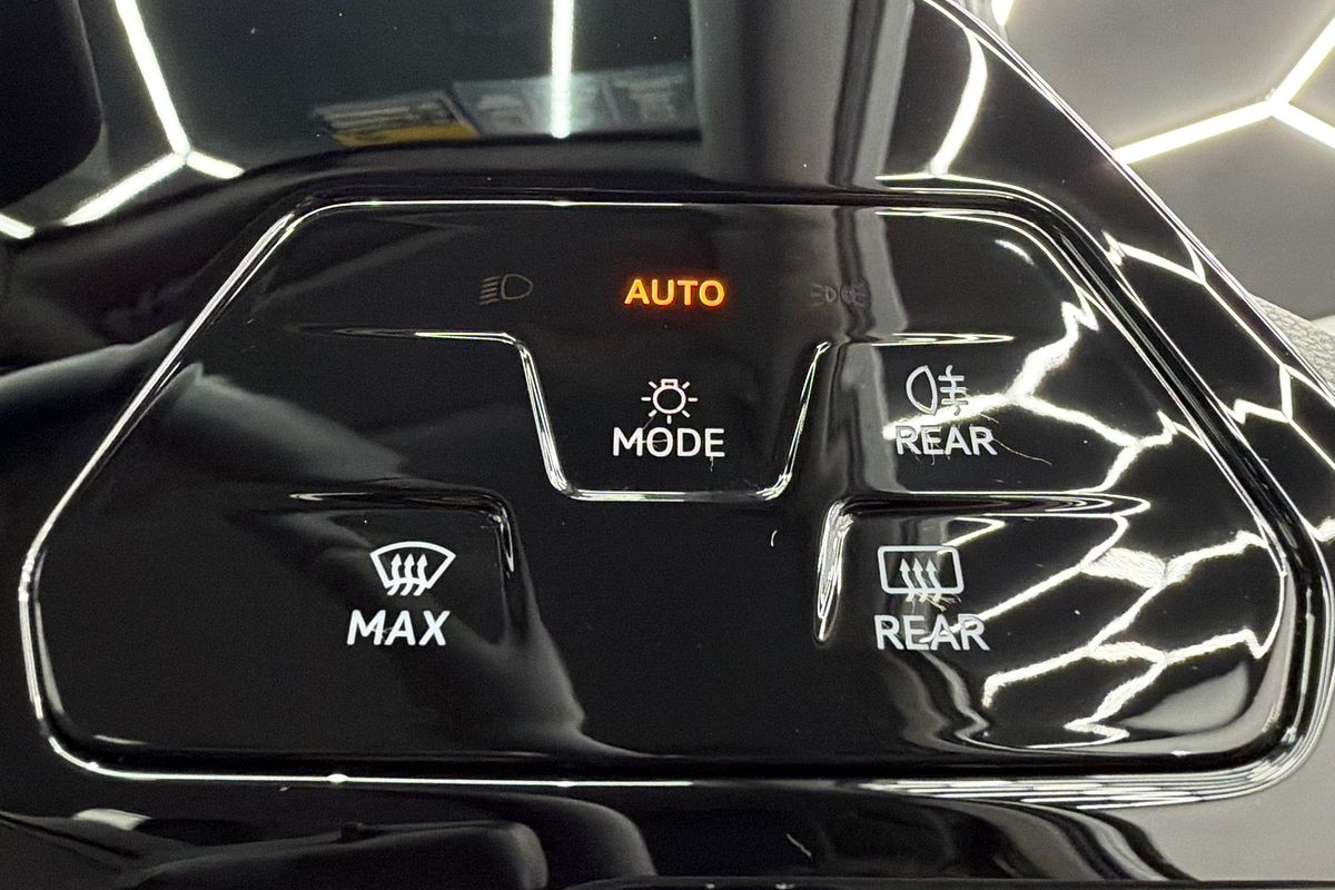 2023 Volkswagen Golf 110TSI Life 8