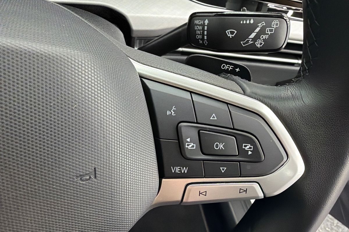 2023 Volkswagen Golf 110TSI Life 8