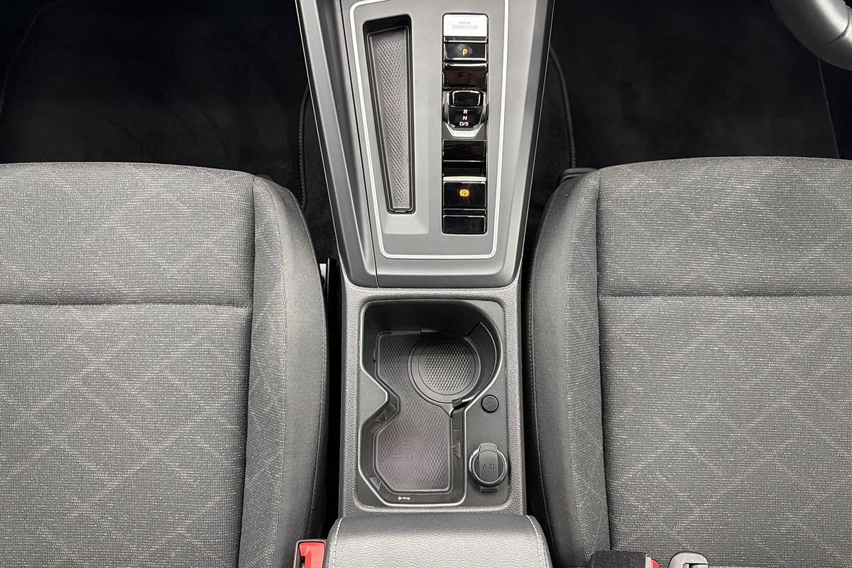 2023 Volkswagen Golf 110TSI Life 8