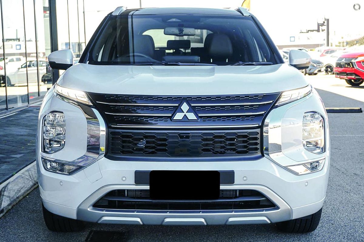 2025 Mitsubishi Outlander PHEV Exceed Tourer ZM